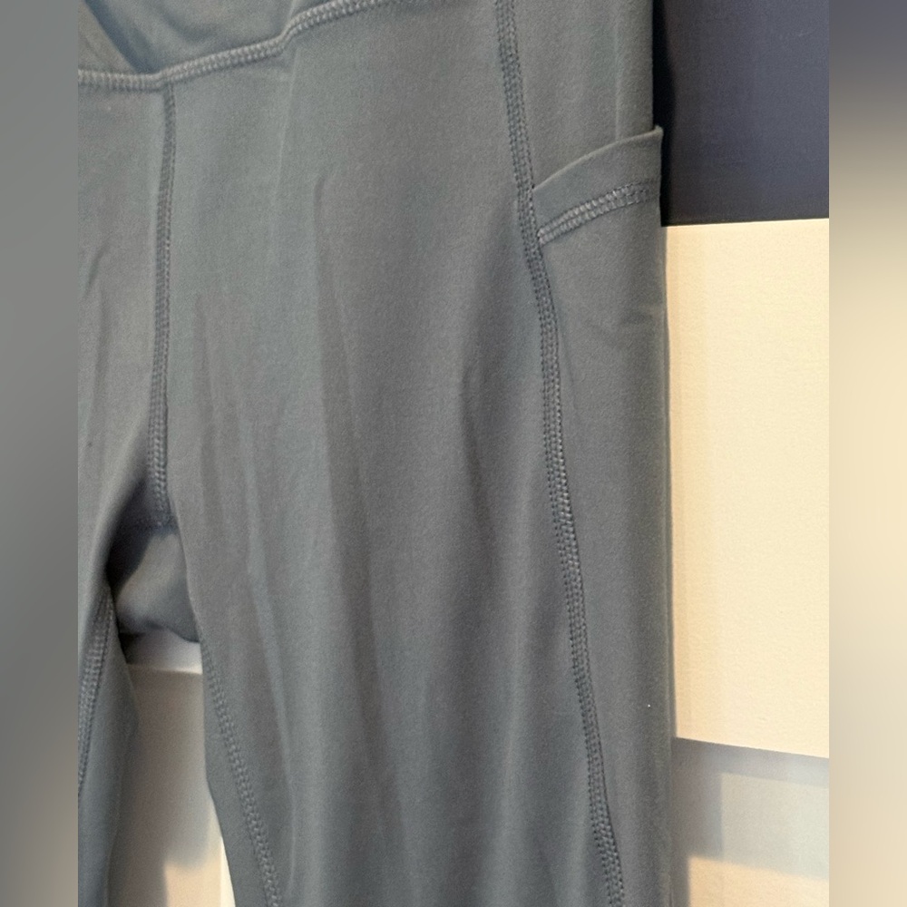 GAIAM Slate Blue High-Waist Leggings Size S like new!!! - Picture 4 of 6